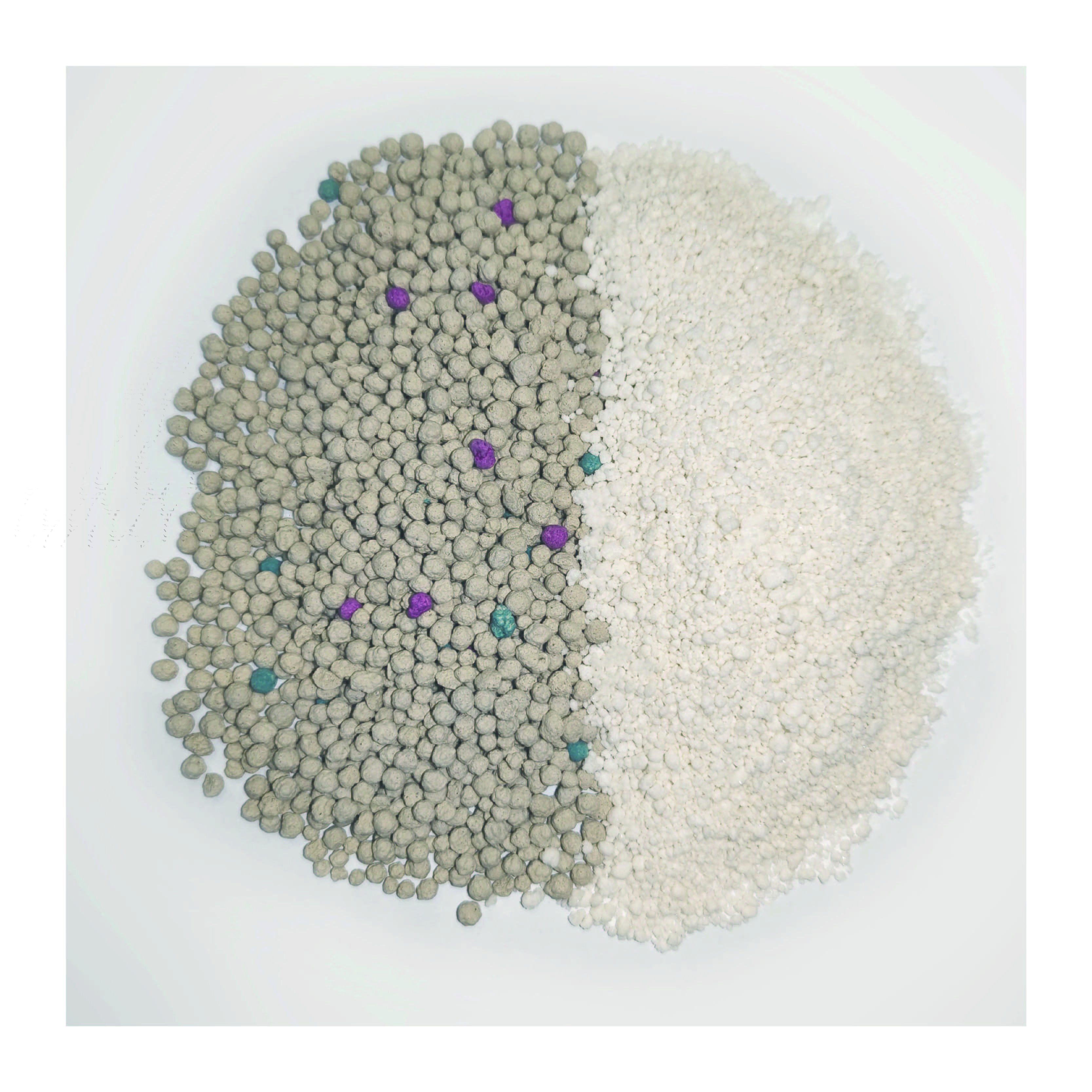 Dust-Free Deodorization Premium Quality Clumping Factory Custom Natural Cassava Bentonite Mixed Cat Litter