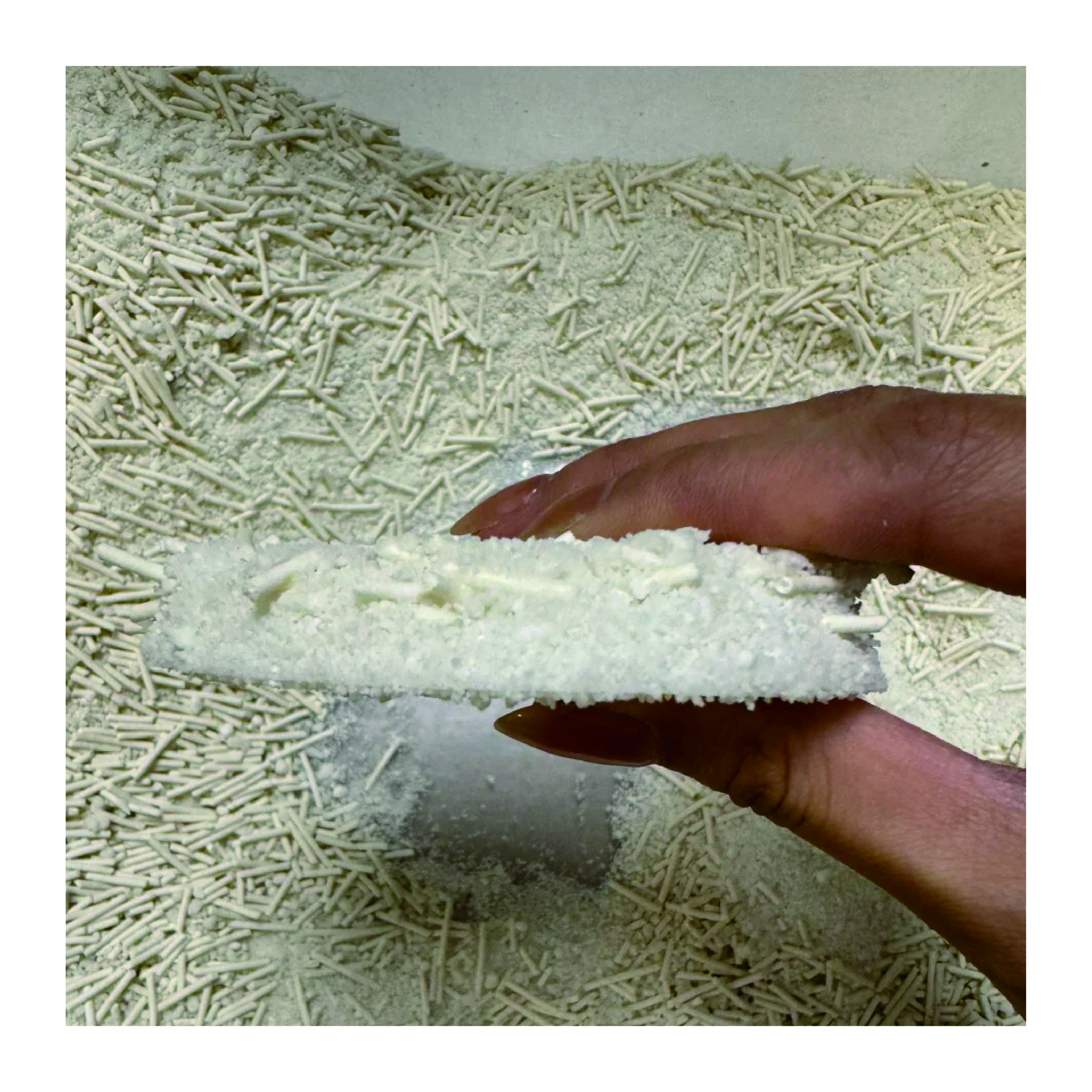 Cassava Tofu Mixed Cat Sand Factory Customized Proportion And Brand Strong Clumping Deodorizing Plant-Based Litter for OEM/ODM