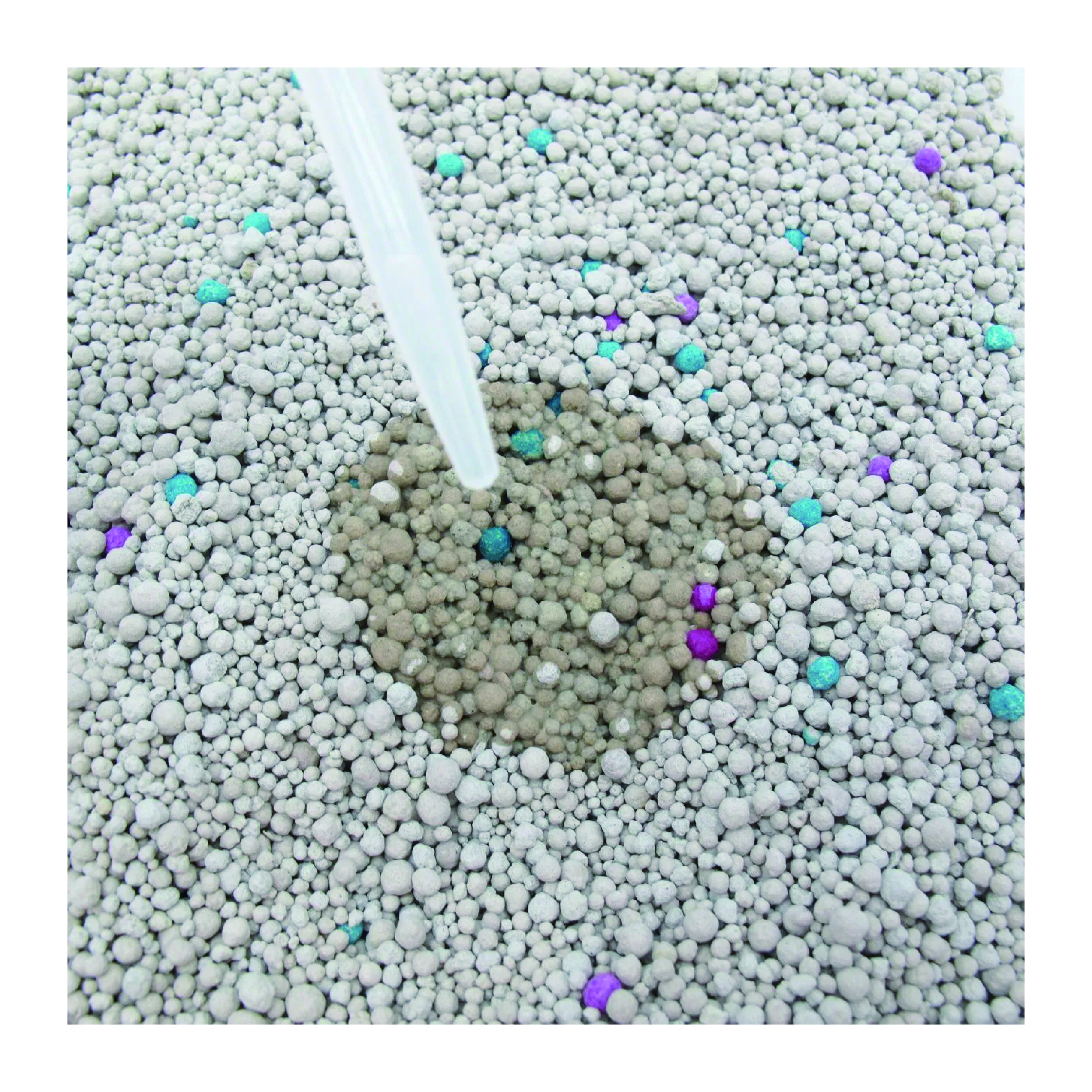 OEM & ODM Factory Strong Clumping Easy Clean Dust Free Premium Ball Shaped Bentonite Cat Litter